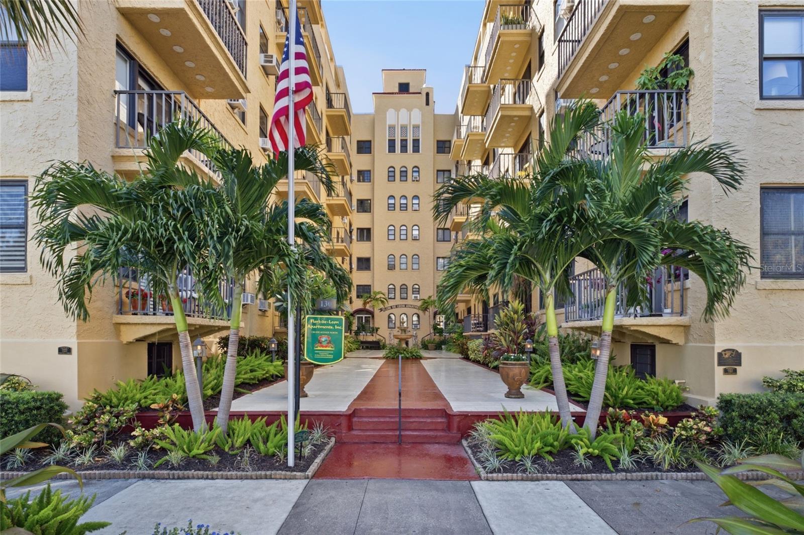 Photo of 130 4TH AVENUE #702 ST PETERSBURG FL 33701