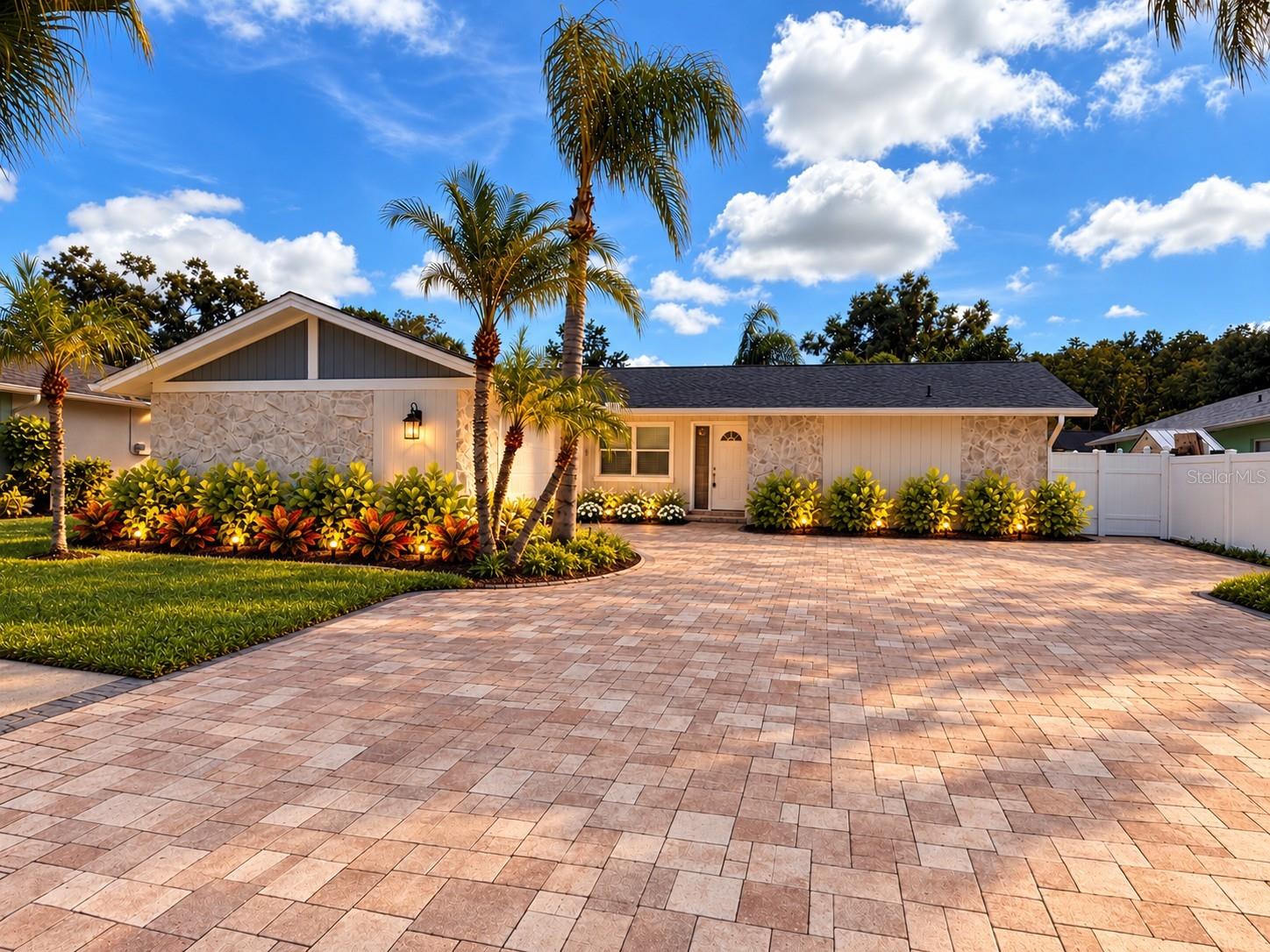 Photo of 4116 SUMMERDALE DRIVE TAMPA FL 33624