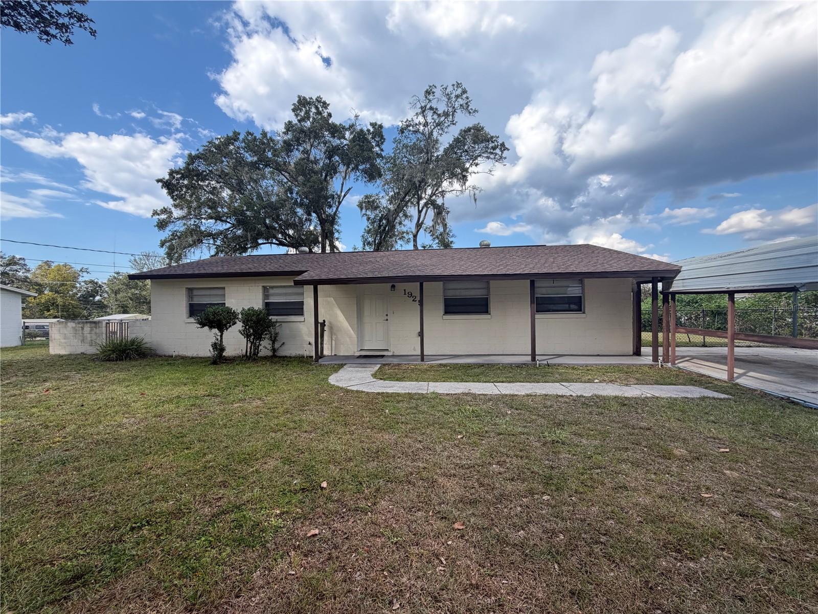 Photo of 1925 NE 28TH STREET OCALA FL 34470