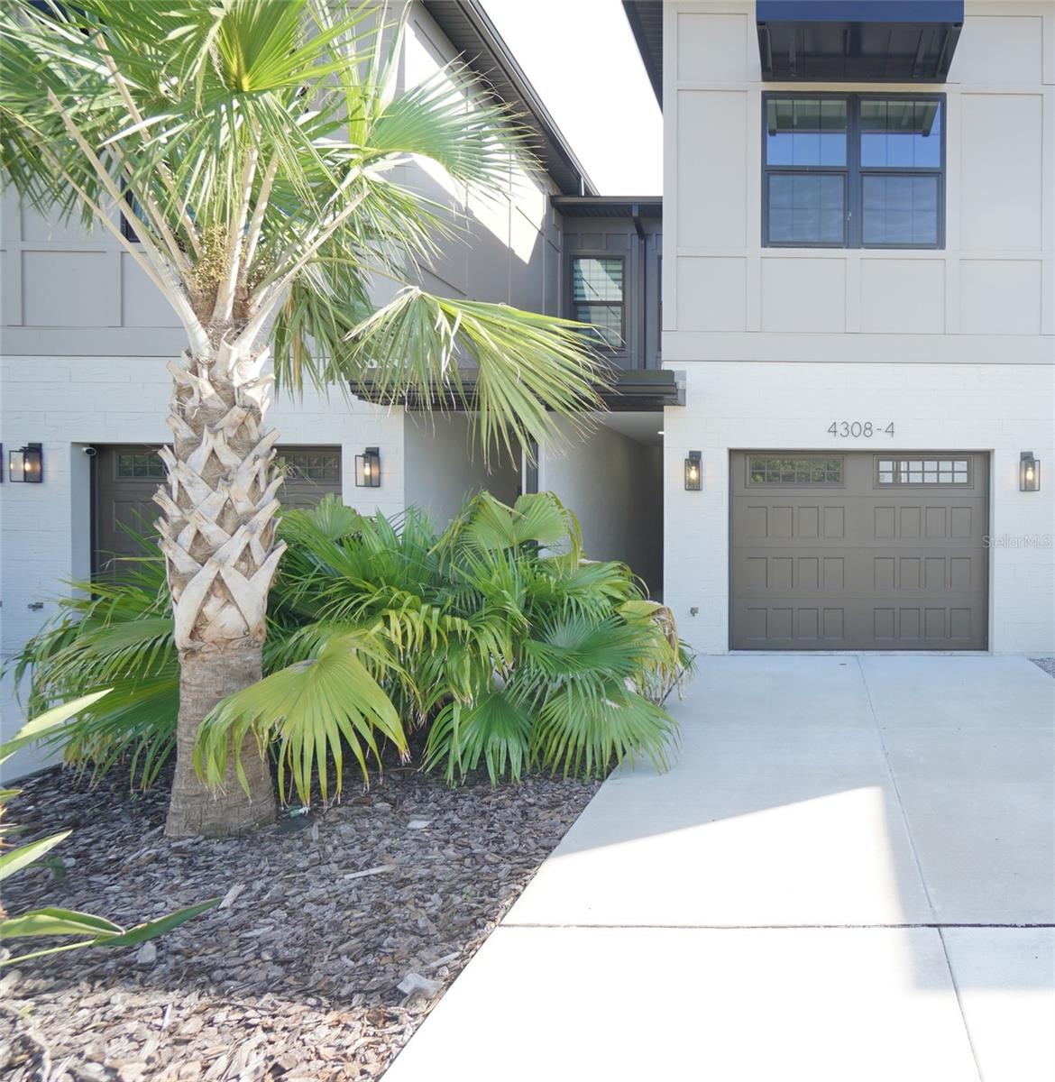 Photo of 4308 W GRAY STREET #4 TAMPA FL 33609