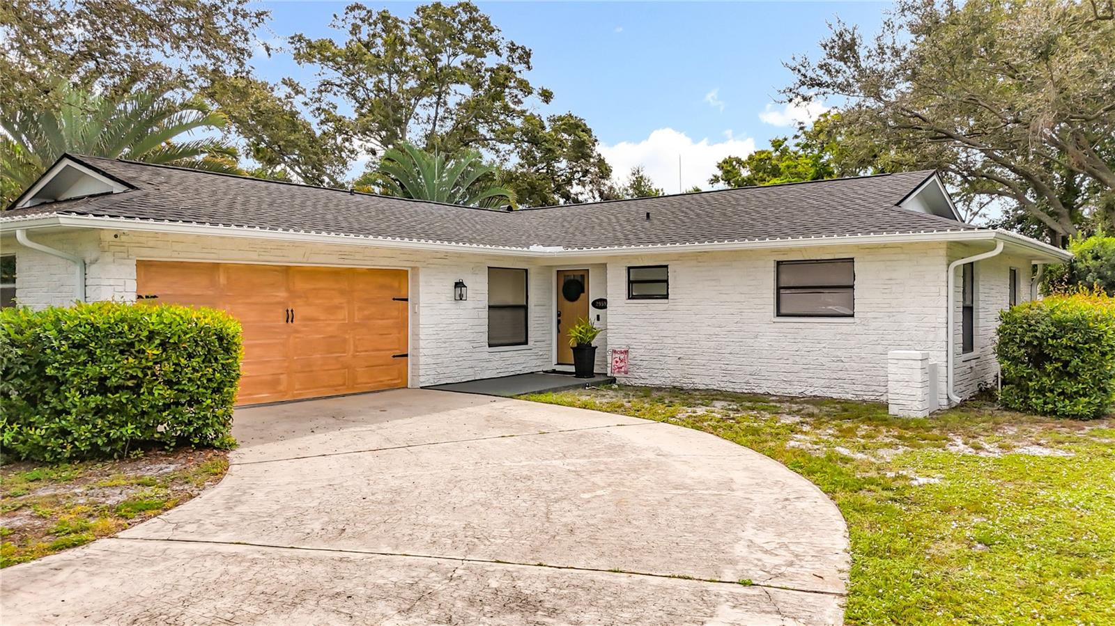 Photo of 2959 LAUREL COURT DUNEDIN FL 34698