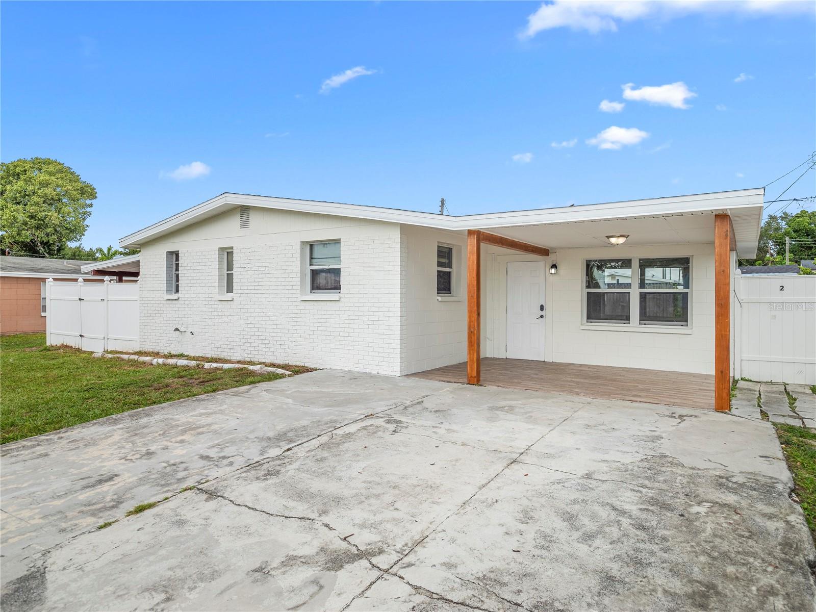 Photo of 4535 W MINNEHAHA STREET TAMPA FL 33614