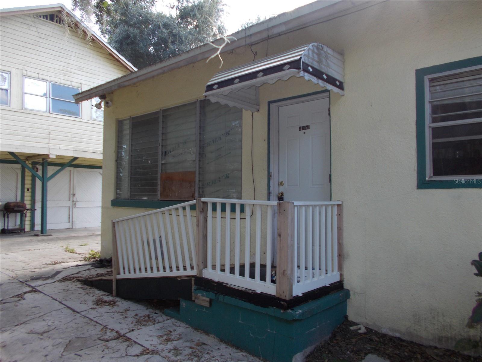 Photo of 534 AVENUE B #B WINTER HAVEN FL 33881