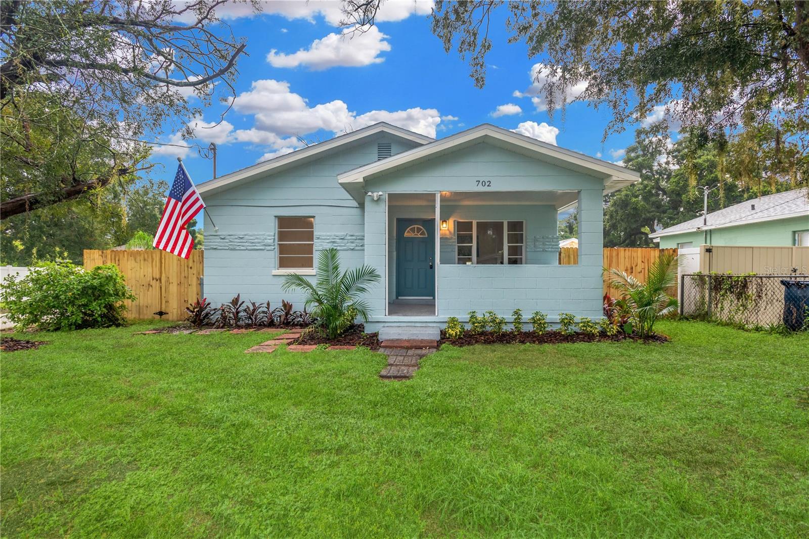 Photo of 702 E BROAD STREET TAMPA FL 33604