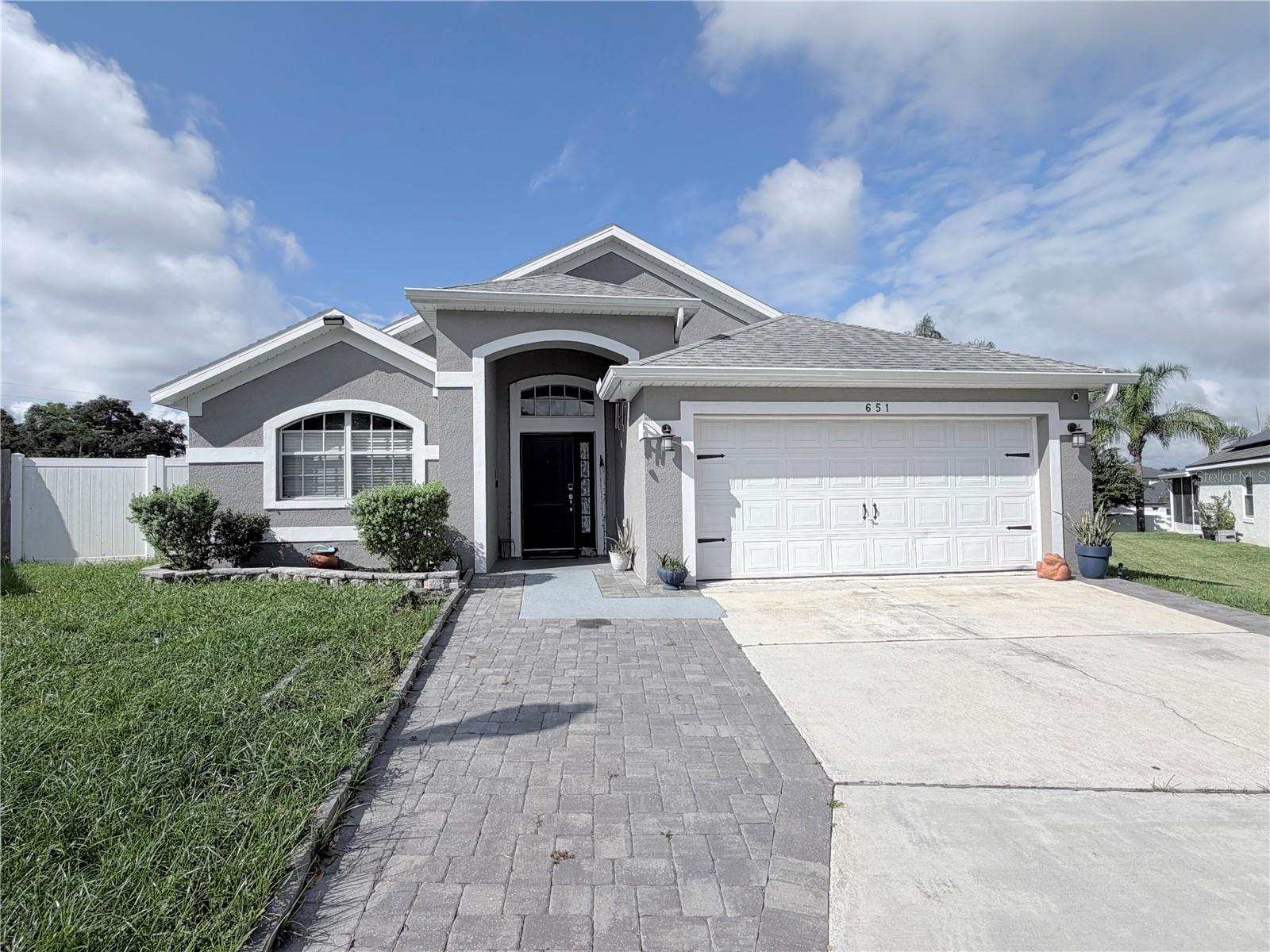Photo of 651 CHINA BERRY CIRCLE DAVENPORT FL 33837