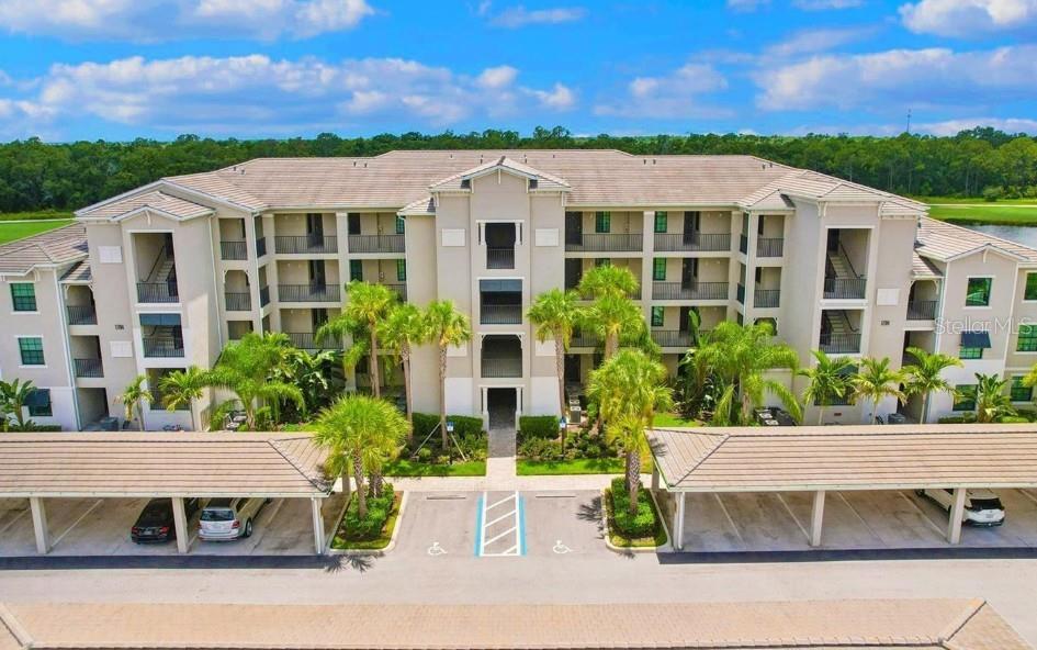 Photo of 17704 GAWTHROP DRIVE #201 BRADENTON FL 34211
