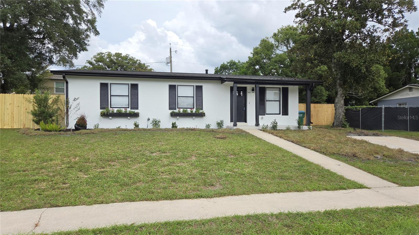 Photo of 1031 COBBLESTONE AVENUE DELTONA FL 32725