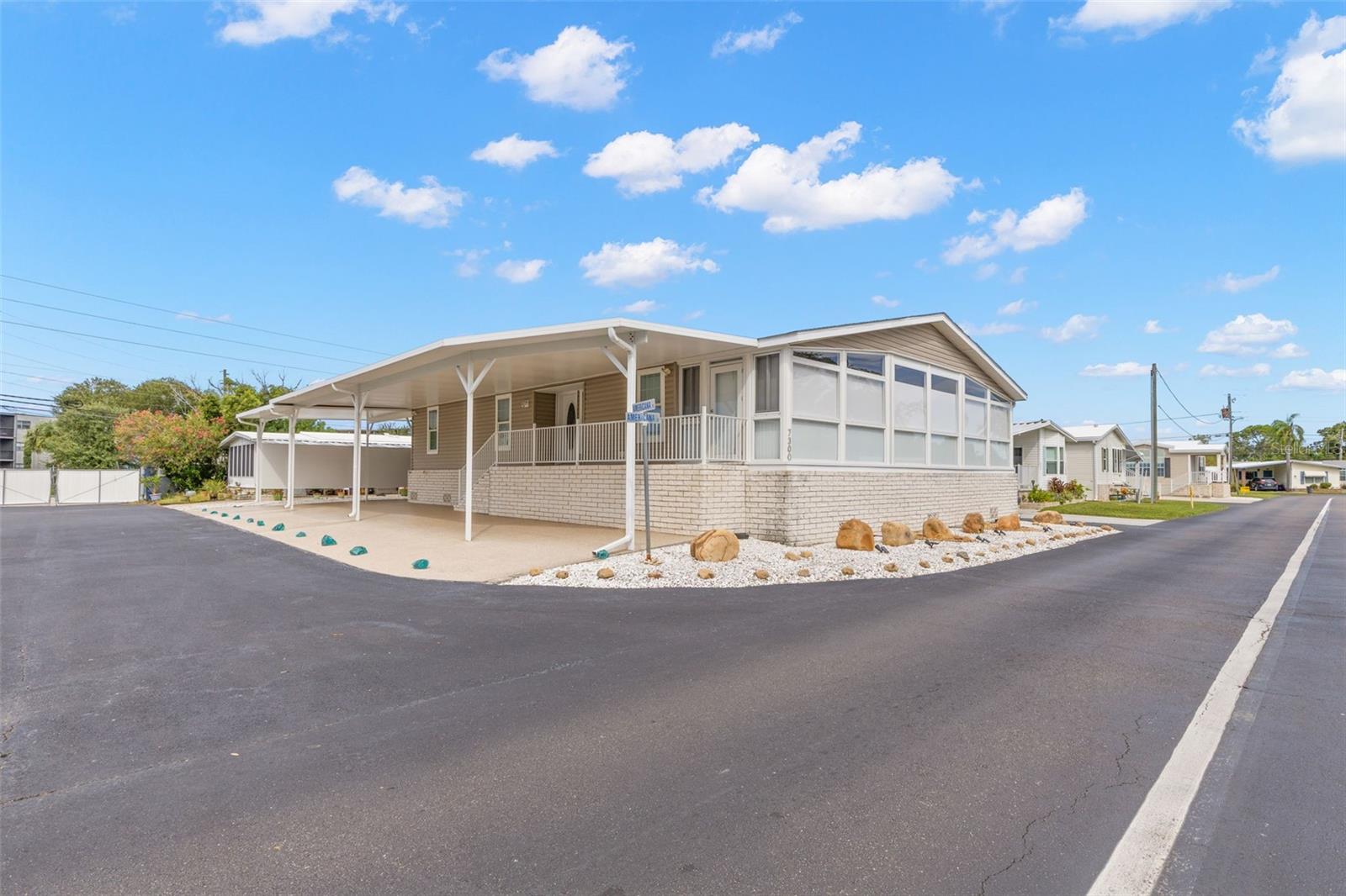 Photo of 7300 AMERICANA DRIVE #143 ST PETERSBURG FL 33702