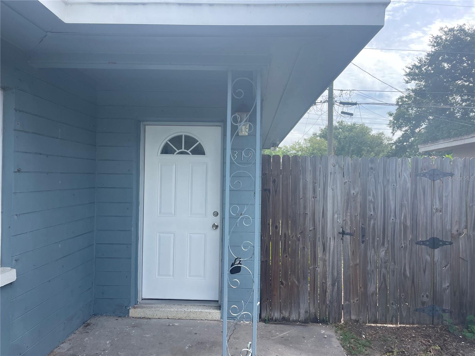 Photo of 319 N JUPITER AVENUE CLEARWATER FL 33755