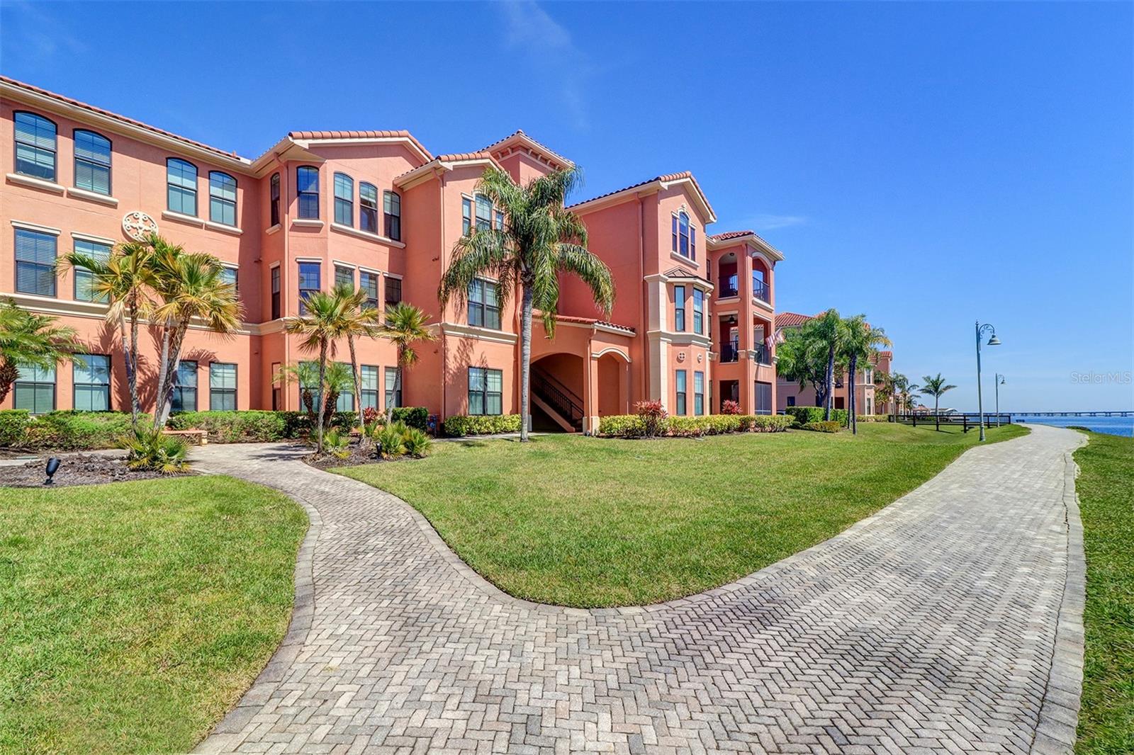 Photo of 2747 VIA CAPRI #1116 CLEARWATER FL 33764