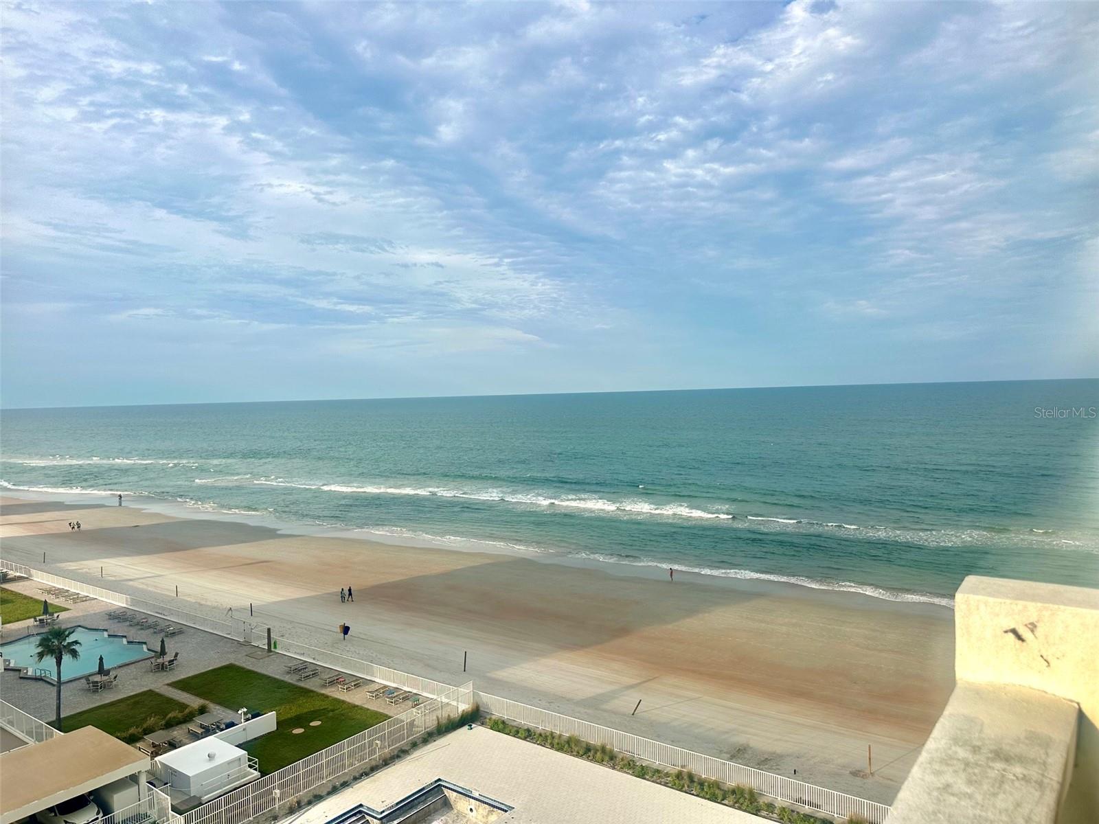 Photo of 2800 N ATLANTIC AVENUE #811 DAYTONA BEACH FL 32118