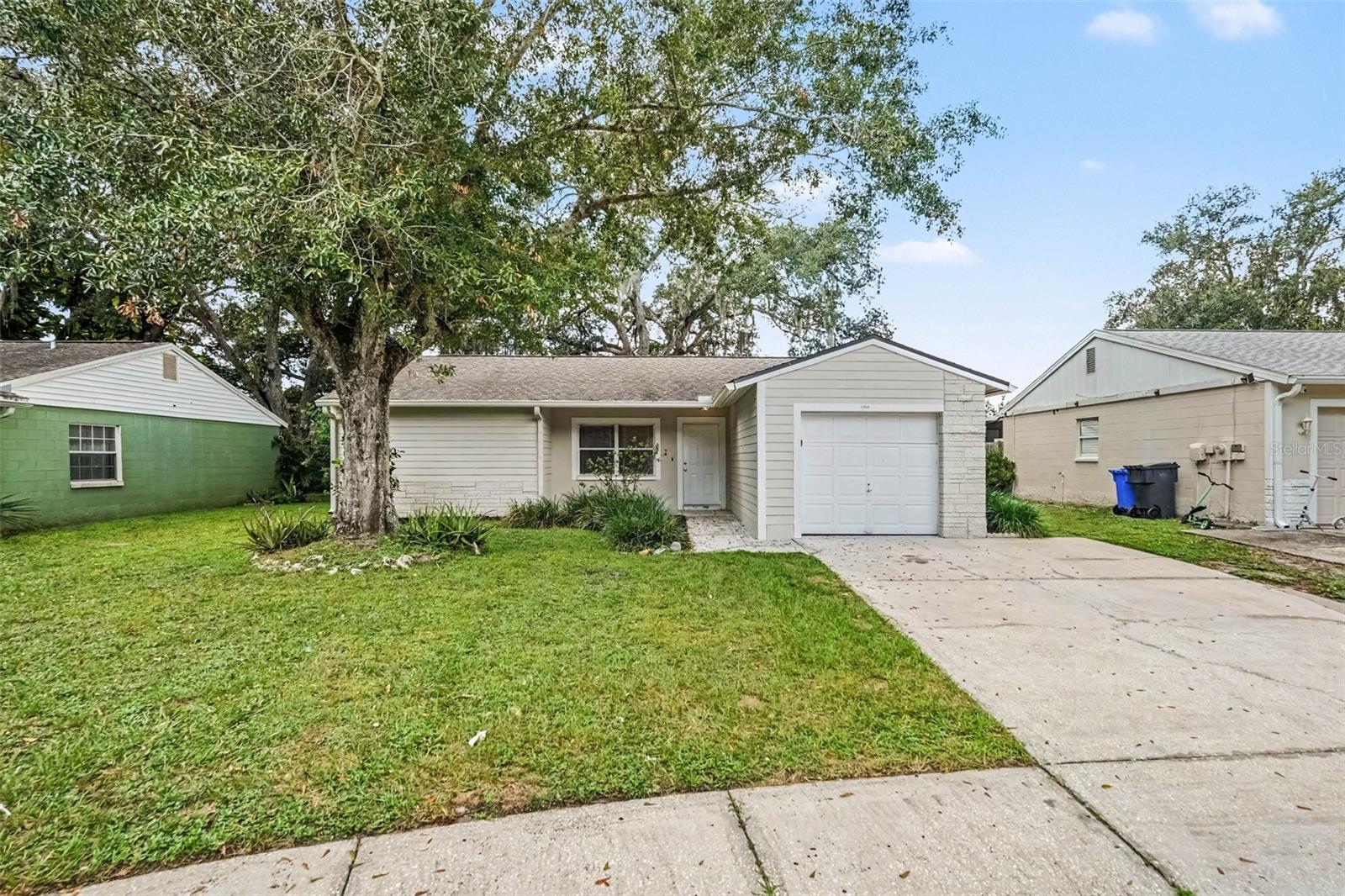 Photo of 13904 FULLERTON DRIVE TAMPA FL 33625