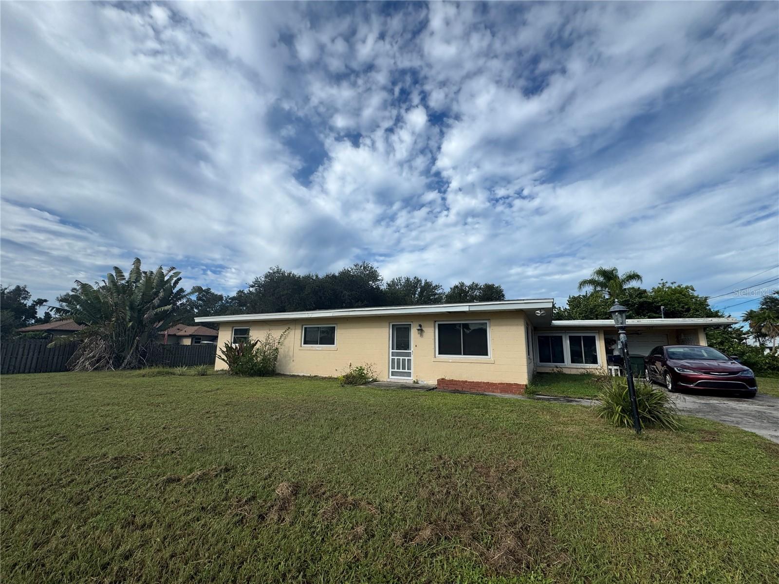 Photo of 1205 SUNSET AVENUE NOKOMIS FL 34275