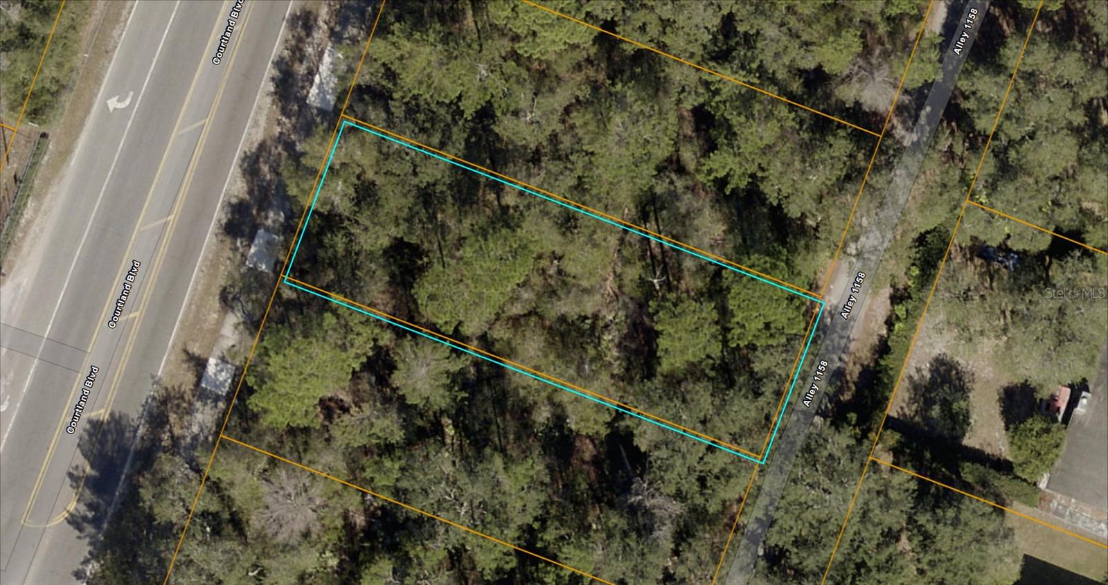 Photo of 89 COURTLAND BOULEVARD DELTONA FL 32738