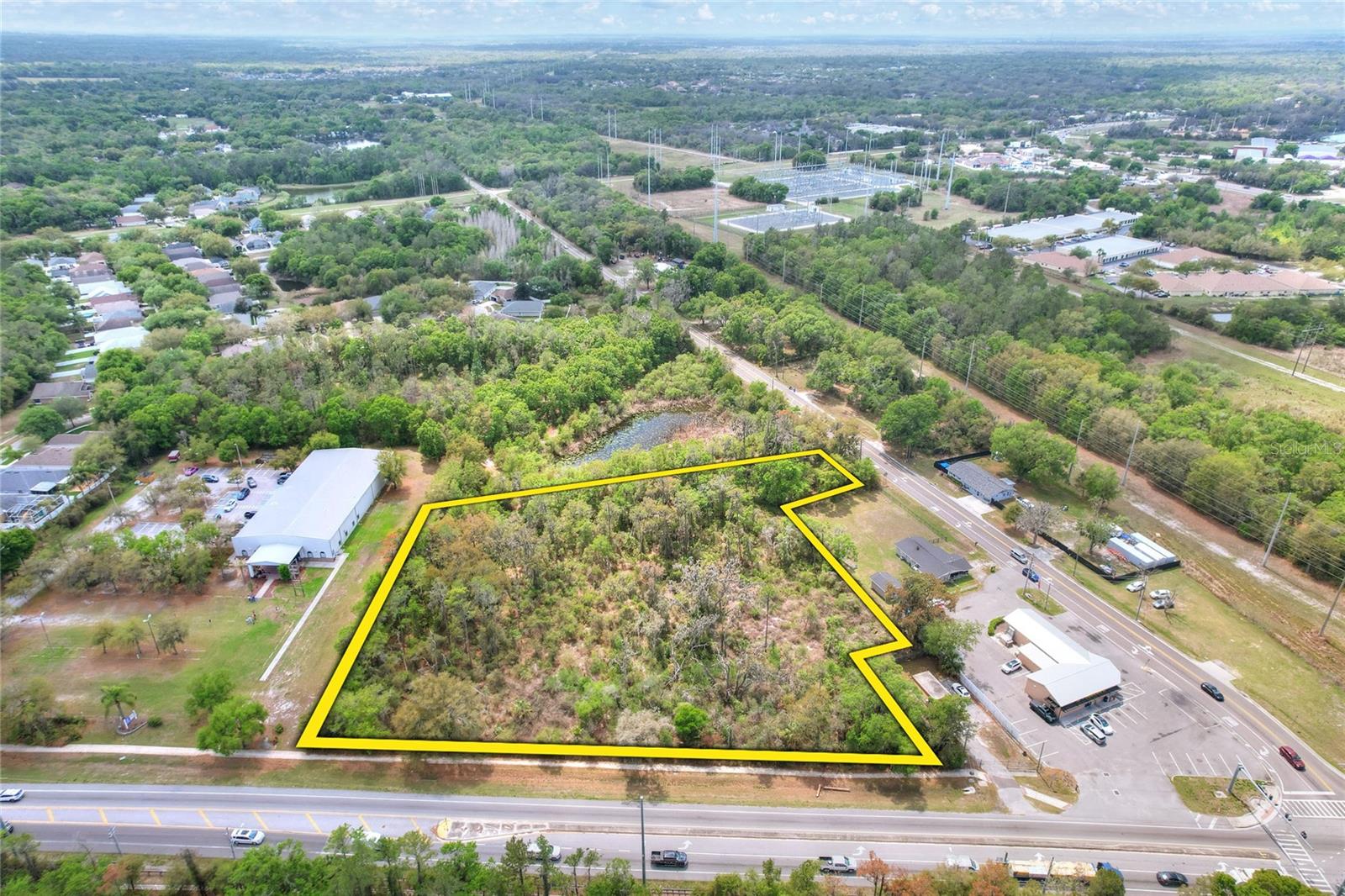 Photo of 5708 LITHIA PINECREST ROAD LITHIA FL 33547