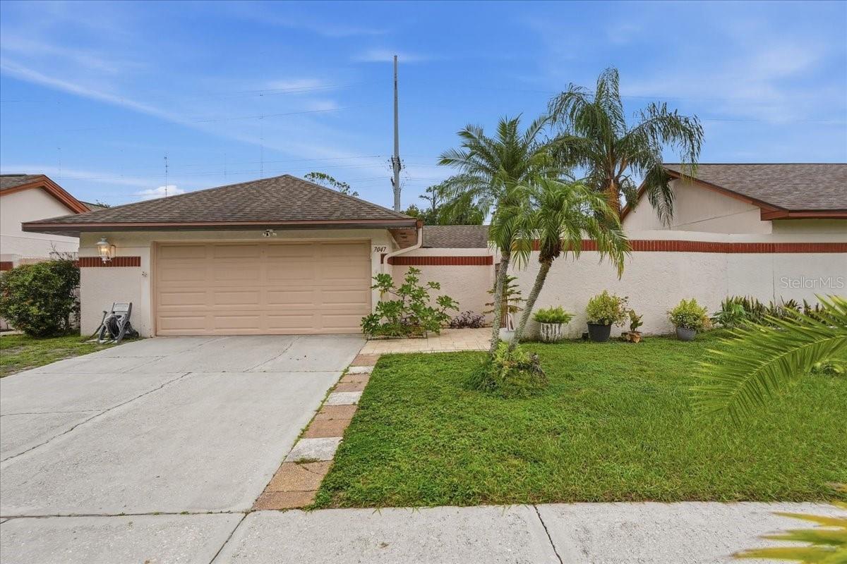 Photo of 7047 SILVERMILL DRIVE TAMPA FL 33635