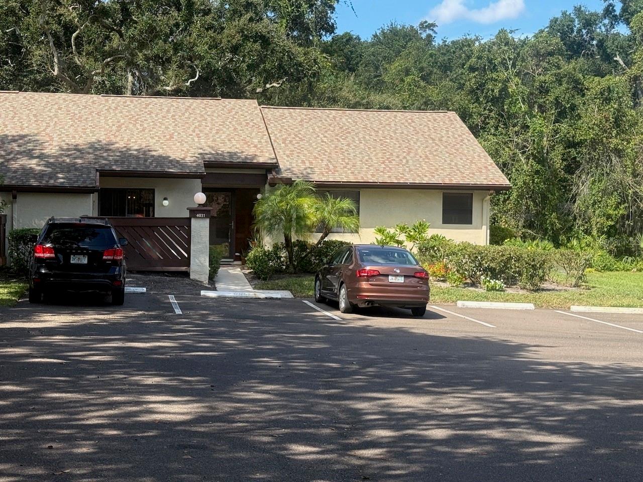 Photo of 4031 BLUFF OAK COURT PALM HARBOR FL 34684