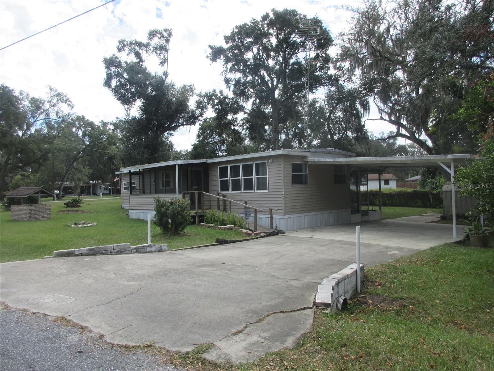 Photo of 1742 SE 169TH TERRACE ROAD SILVER SPRINGS FL 34488
