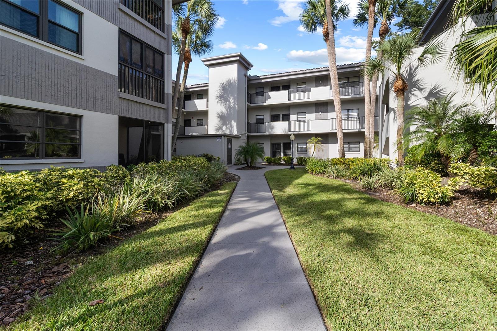 Photo of 2650 COUNTRYSIDE BOULEVARD #F202 CLEARWATER FL 33761