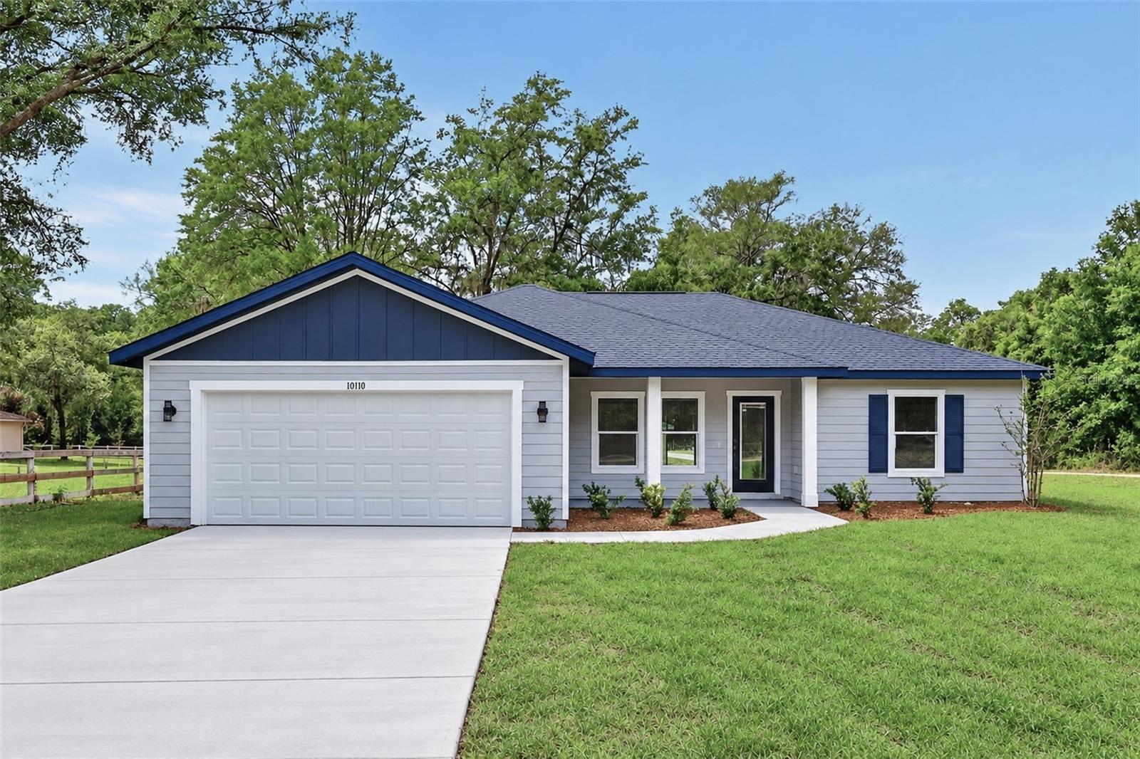 Photo of 122 GUAVA PASS TERRACE OCKLAWAHA FL 32179