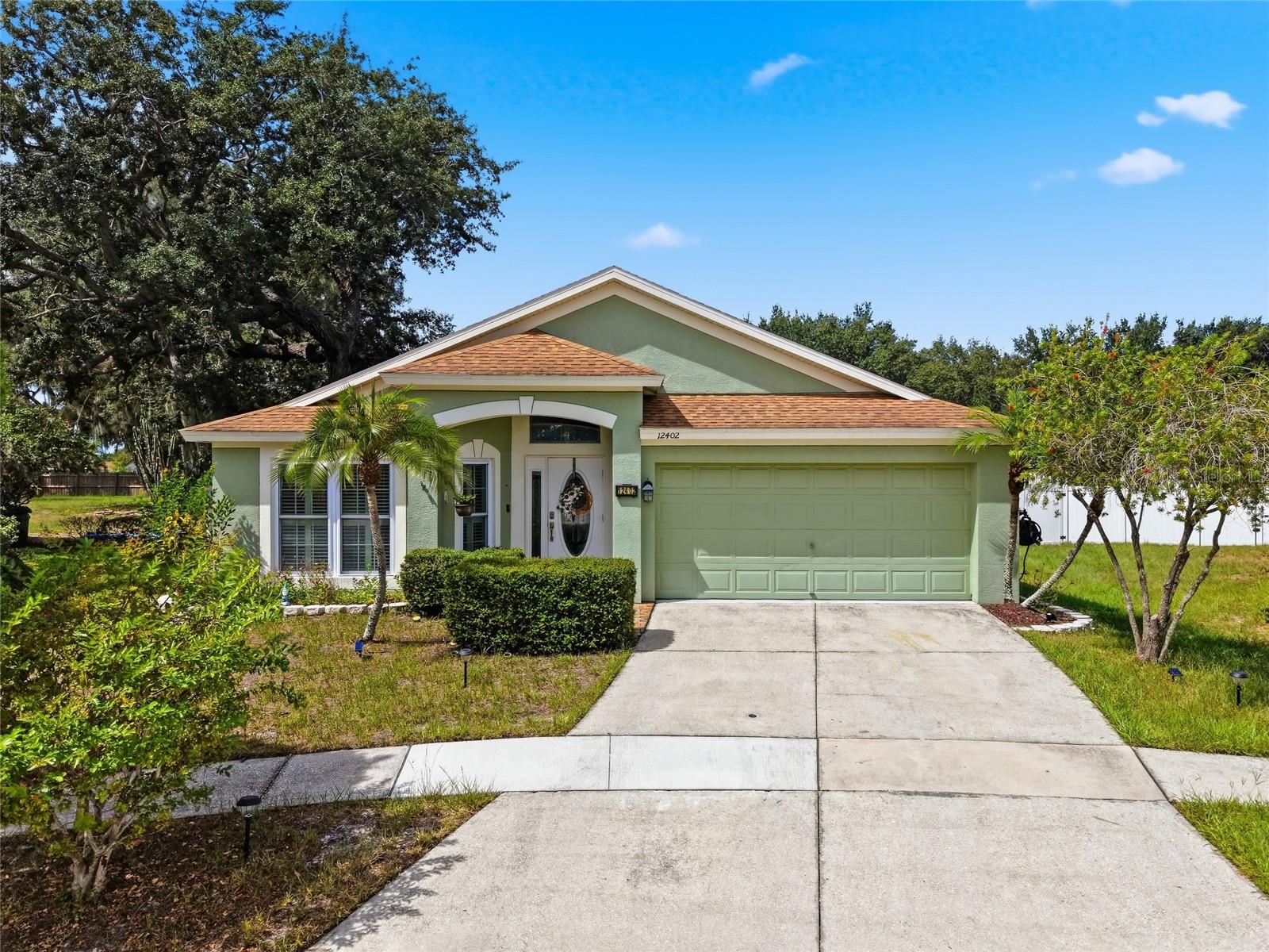Photo of 12402 TREE POINTE COURT RIVERVIEW FL 33578