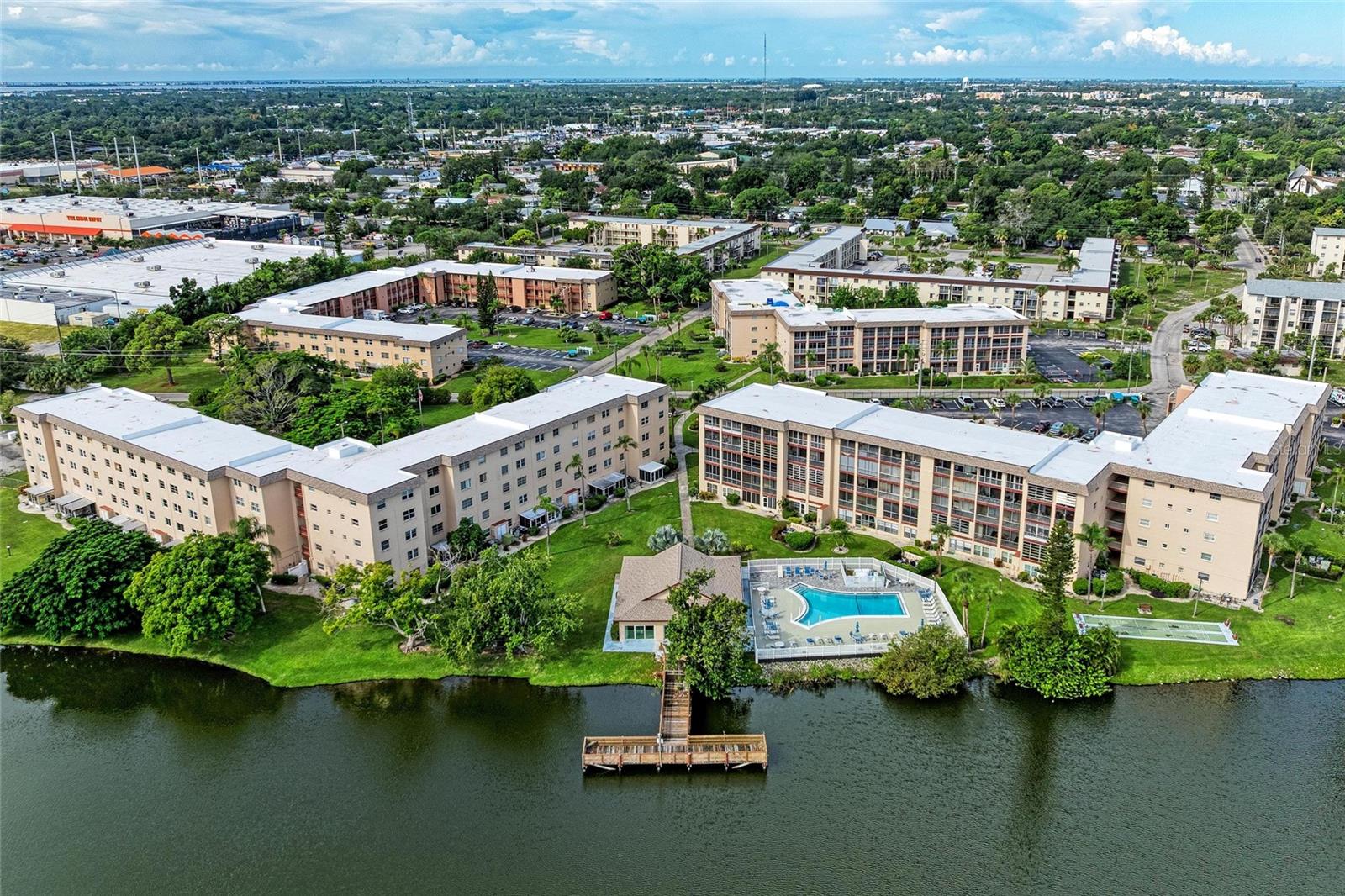 Photo of 3893 LAKE BAYSHORE DRIVE #F211 BRADENTON FL 34205