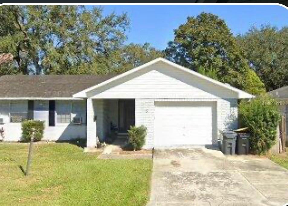 Photo of 5 ROSEWOOD DRIVE DAVENPORT FL 33837