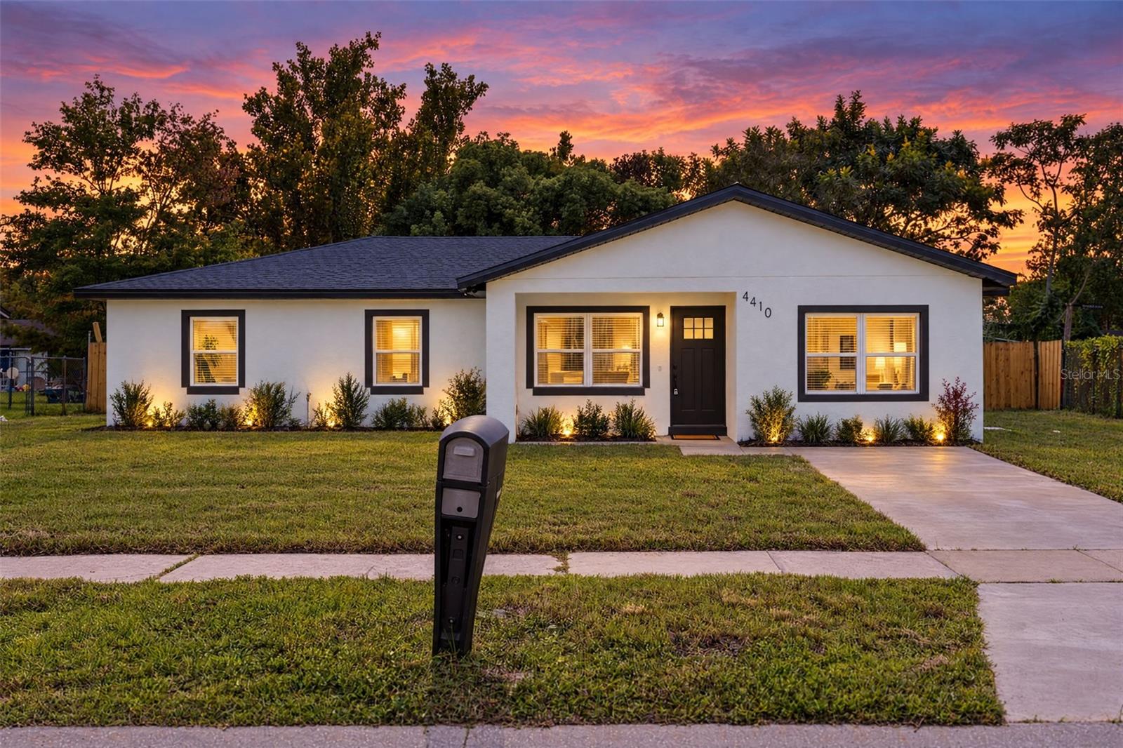Photo of 4410 CHATEAU ROAD ORLANDO FL 32808