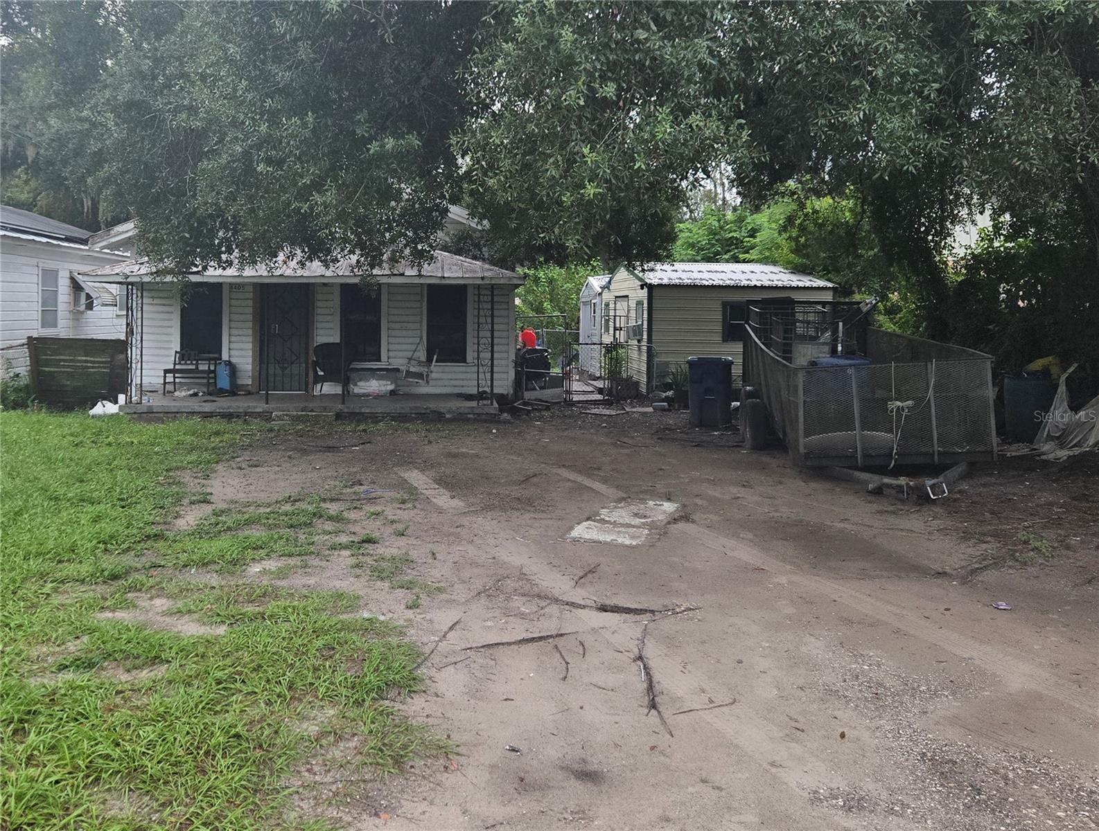 Photo of 4405 E HENRY AVENUE TAMPA FL 33610