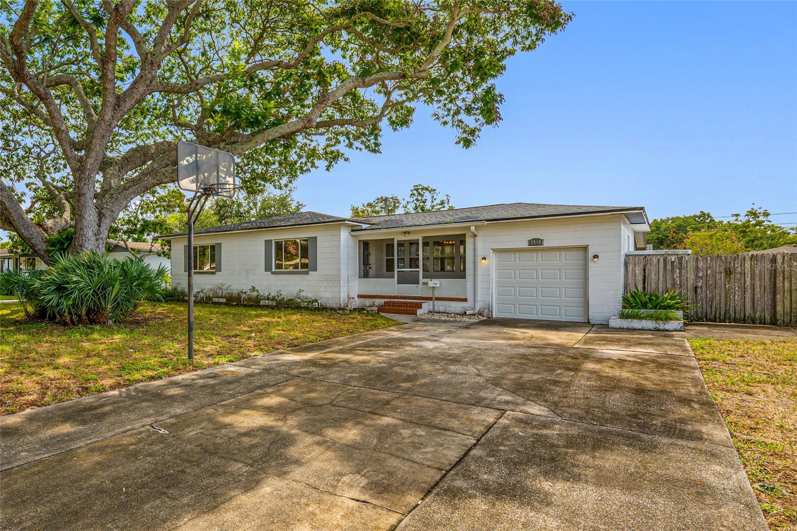Photo of 5918 4TH AVENUE ST PETERSBURG FL 33710