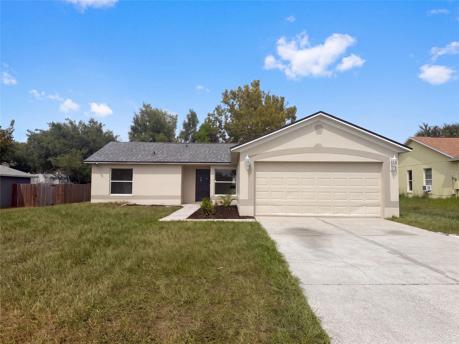 Photo of 13319 CASPIAN LANE CLERMONT FL 34711