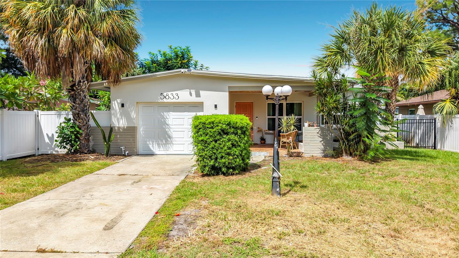 Photo of 5833 DARTMOUTH AVENUE ST PETERSBURG FL 33710