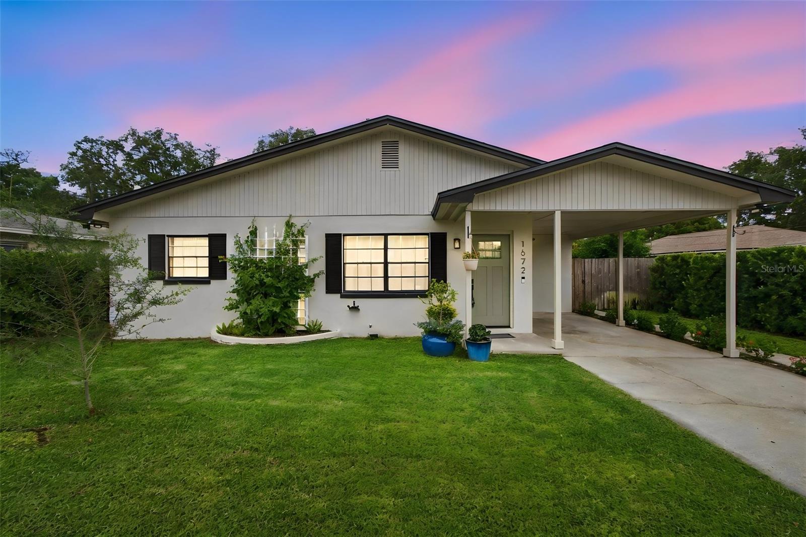 Photo of 1672 RAINBOW DRIVE CLEARWATER FL 33755