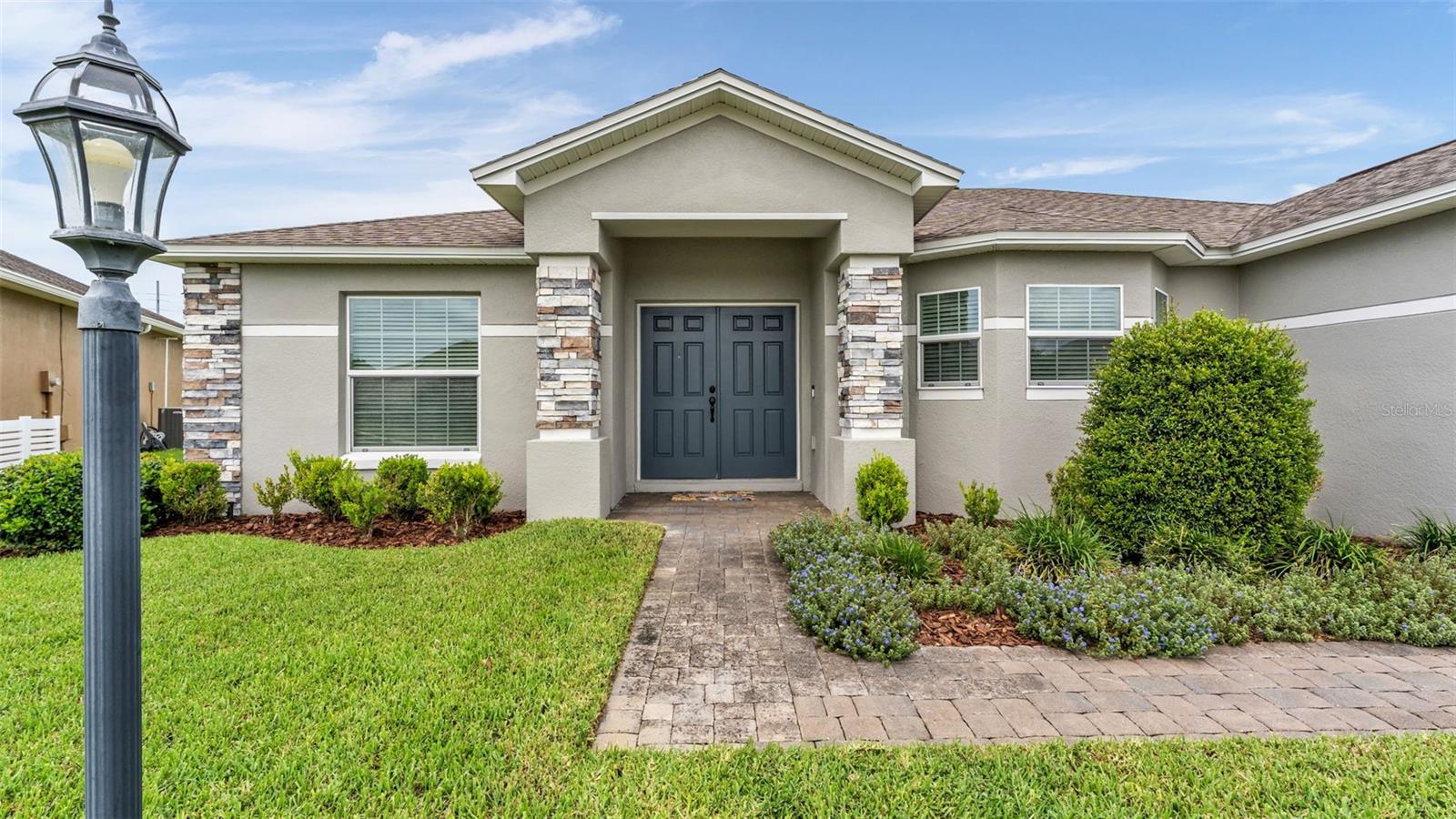 Photo of 314 LAKE MARIANA WAY AUBURNDALE FL 33823