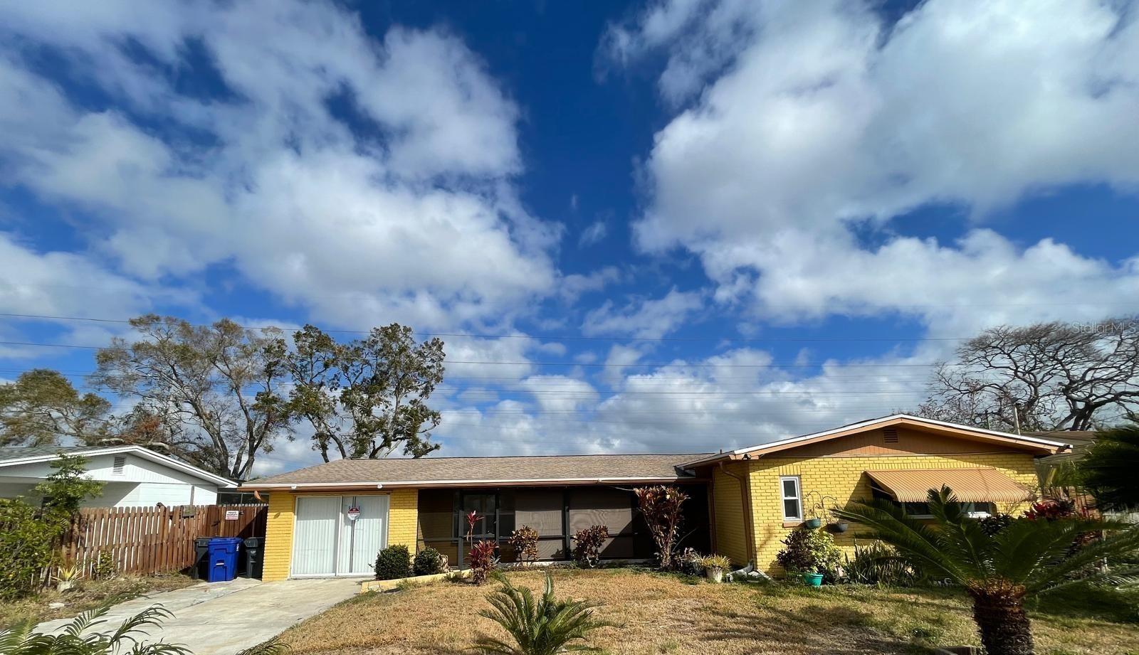Photo of 309 COUNTRY CLUB DRIVE OLDSMAR FL 34677