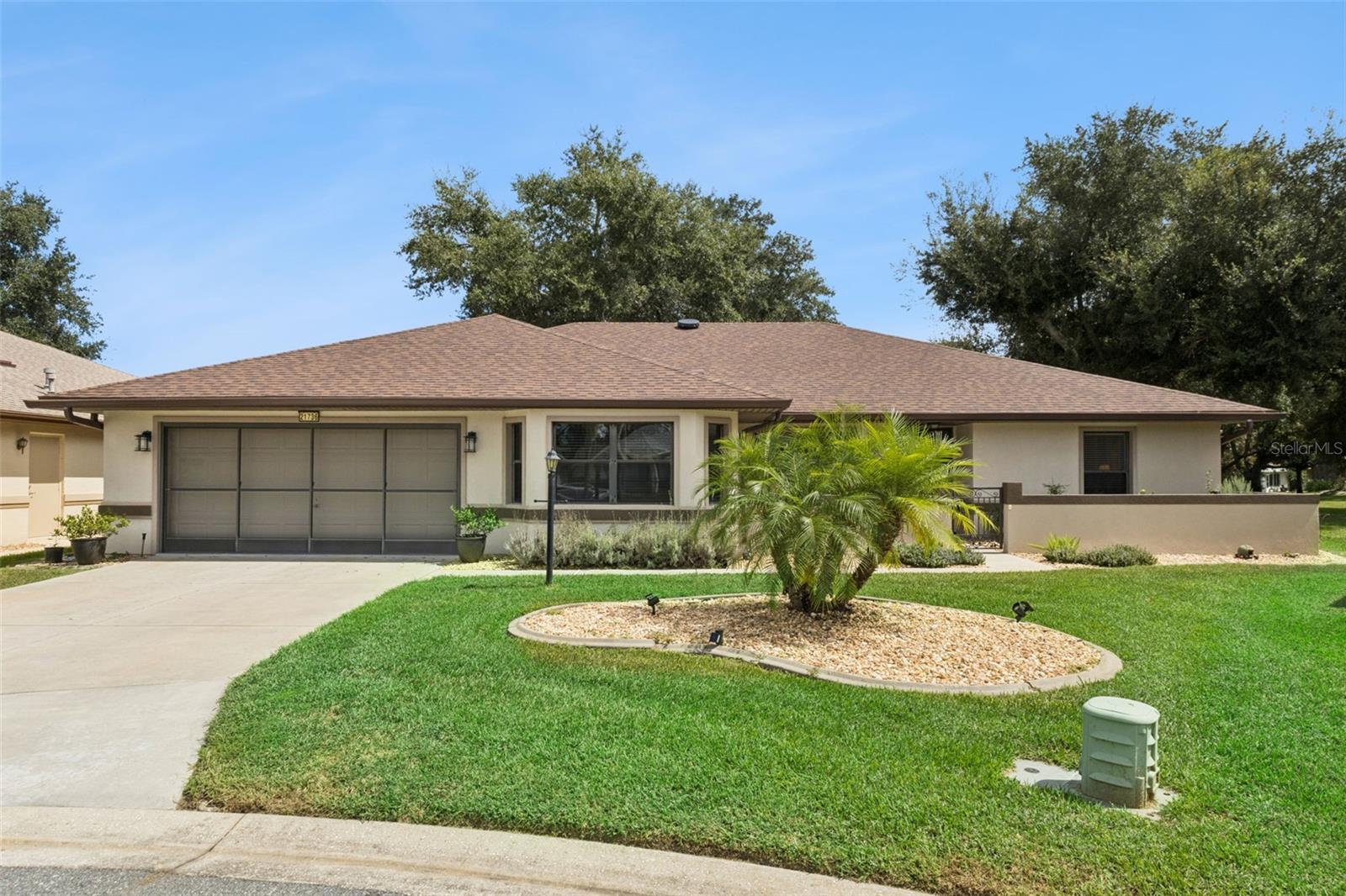 Photo of 21736 PRINCESS GRACE COURT LEESBURG FL 34748