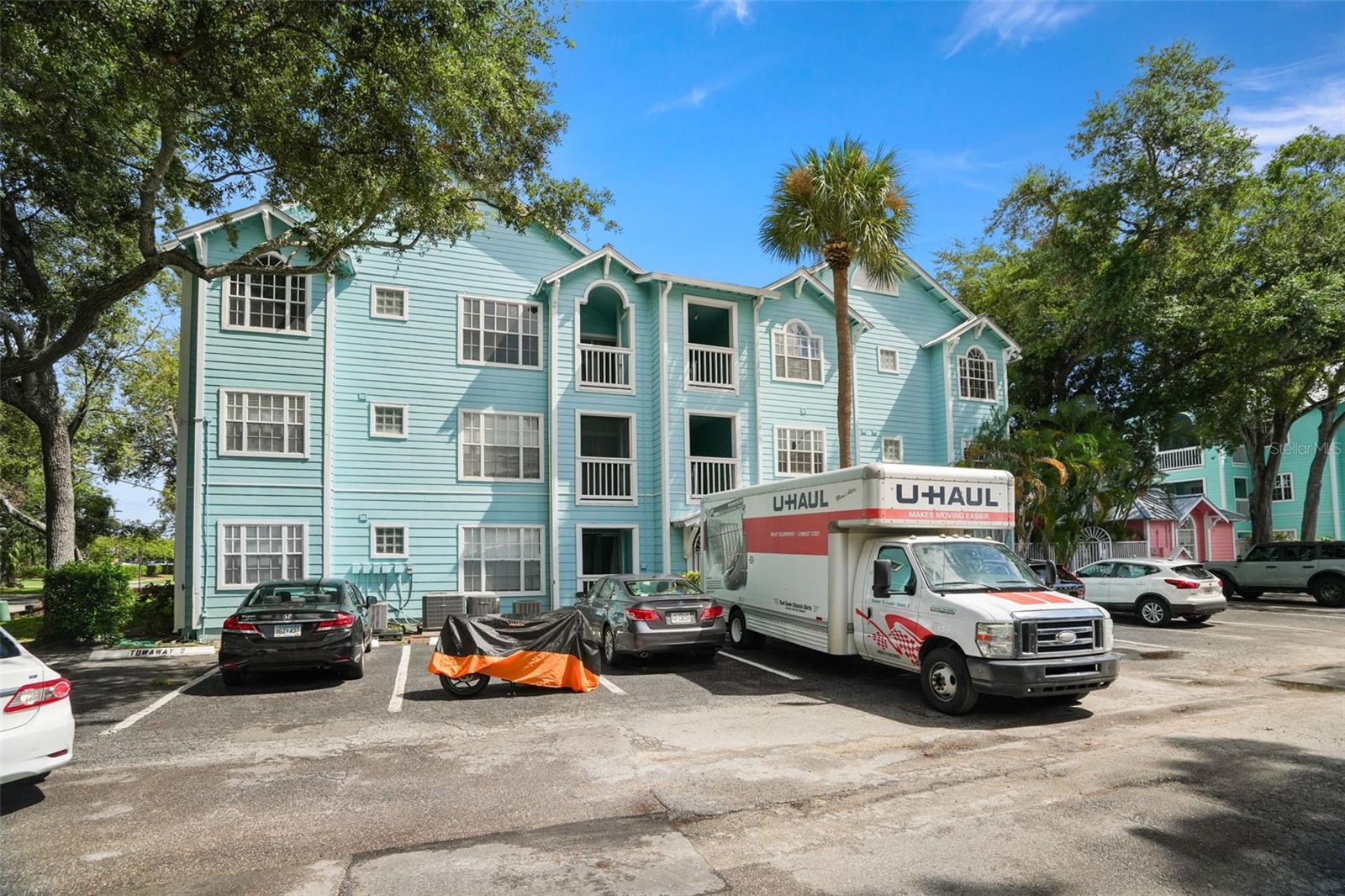 Photo of 3002 W CLEVELAND STREET #D3 TAMPA FL 33609