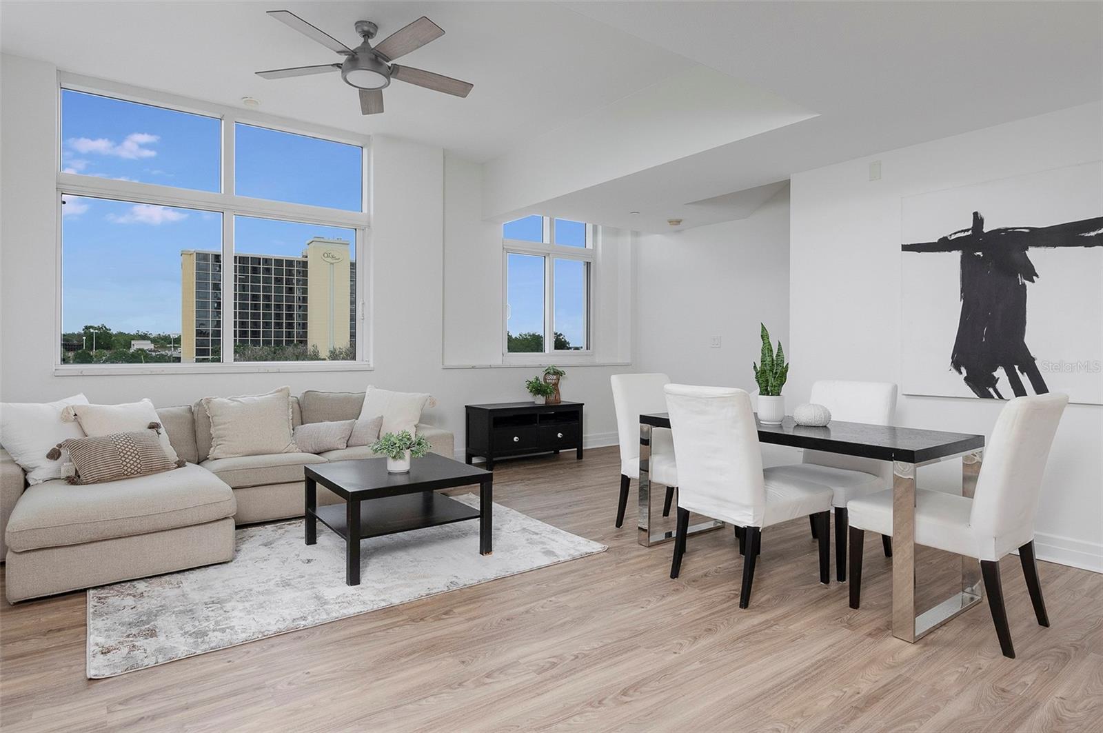 Photo of 331 CLEVELAND STREET #320 CLEARWATER FL 33755