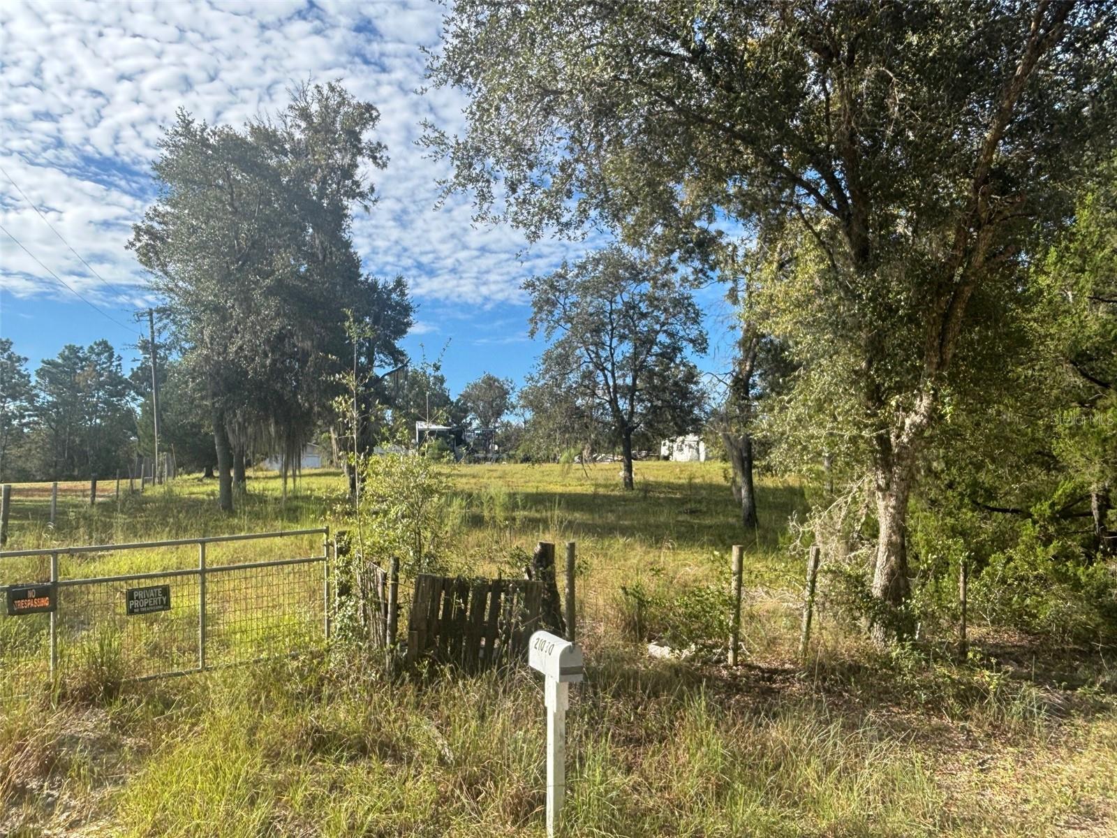 Photo of 21030 SE 66TH STREET MORRISTON FL 32668