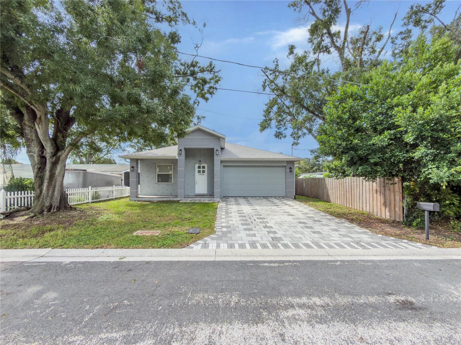 Photo of 3920 W CRENSHAW STREET TAMPA FL 33614
