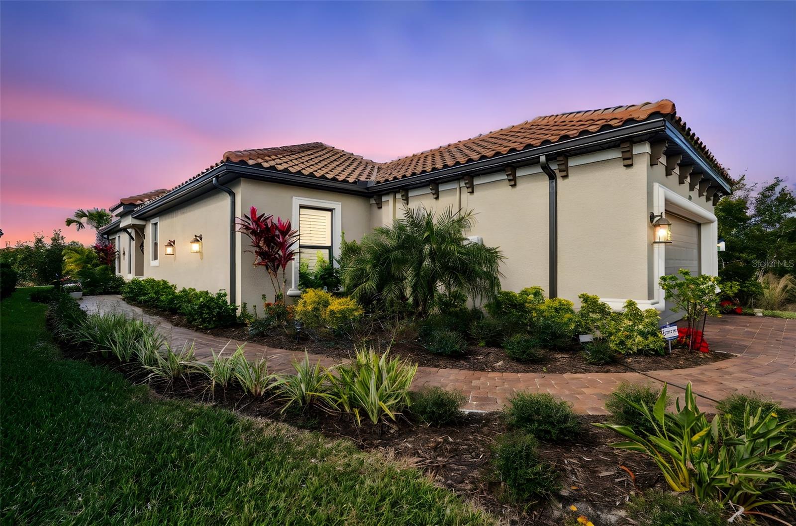 Photo of 4739 GAROFALO ROAD WESLEY CHAPEL FL 33543