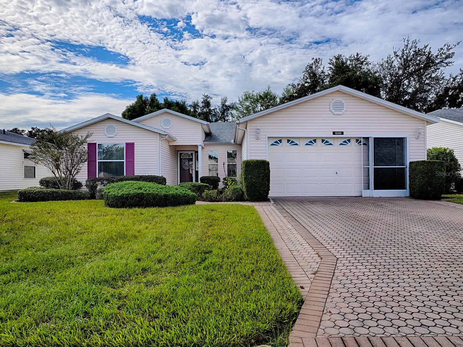 Photo of 1040 EAGLES LANDING LEESBURG FL 34748