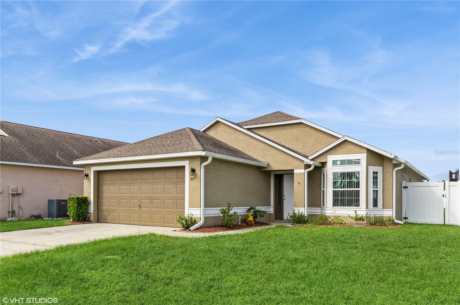 Photo of 317 MAJESTY DRIVE DAVENPORT FL 33837