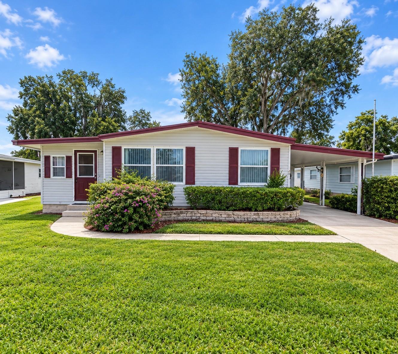 Photo of 512 PALO VERDE DRIVE LEESBURG FL 34748