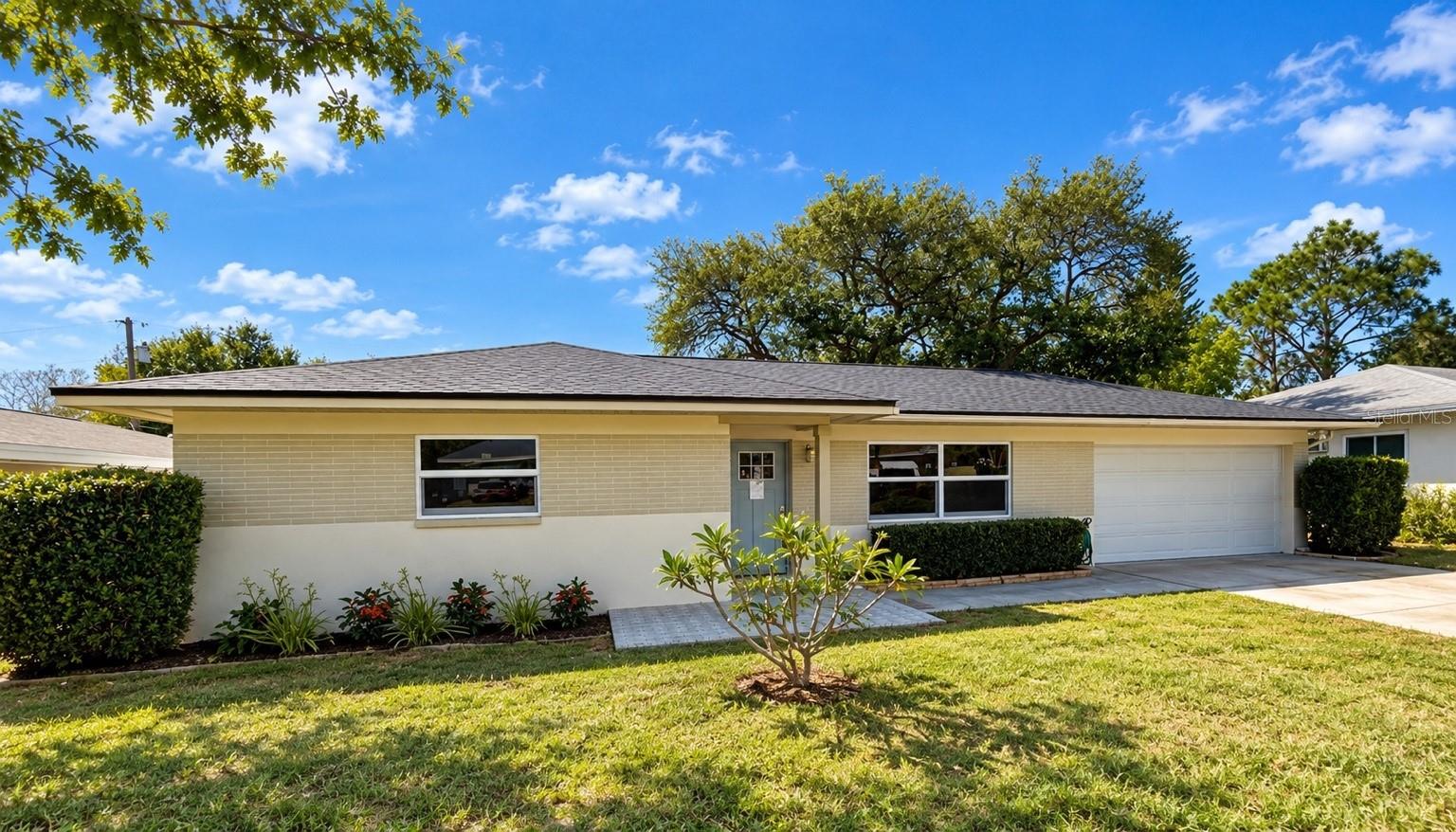 Photo of 644 MANOR DRIVE DUNEDIN FL 34698