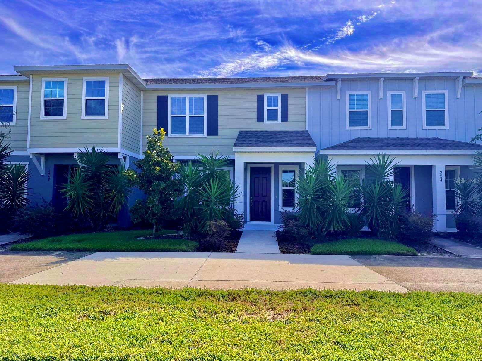 Photo of 5062 AVALON PARK BOULEVARD WESLEY CHAPEL FL 33545