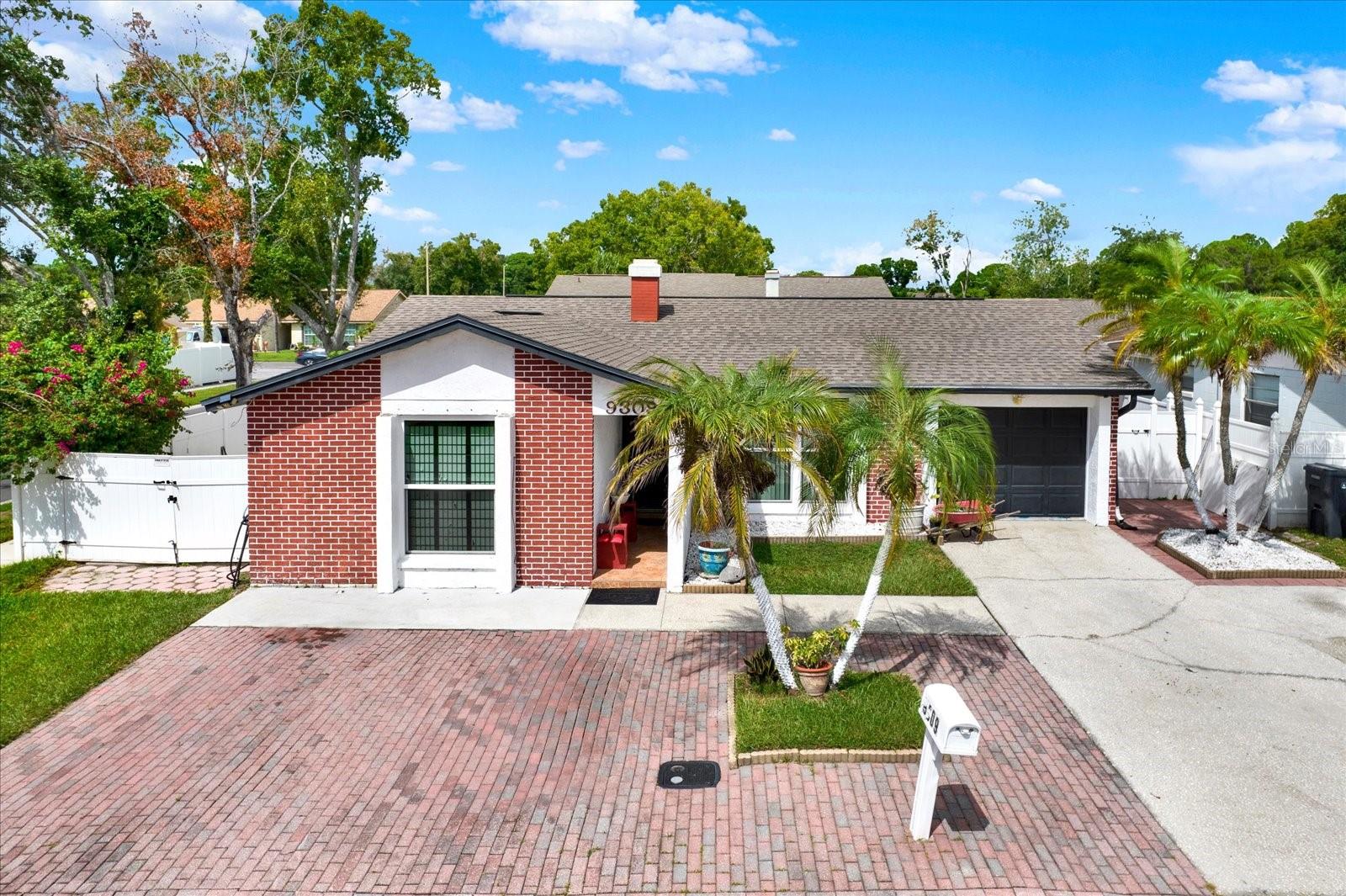 Photo of 9309 ASHFIELD COURT TAMPA FL 33615