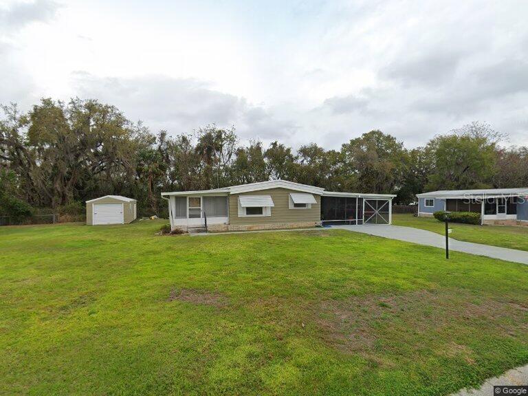 Photo of 3823 CITRUS CIRCLE FRUITLAND PARK FL 34731