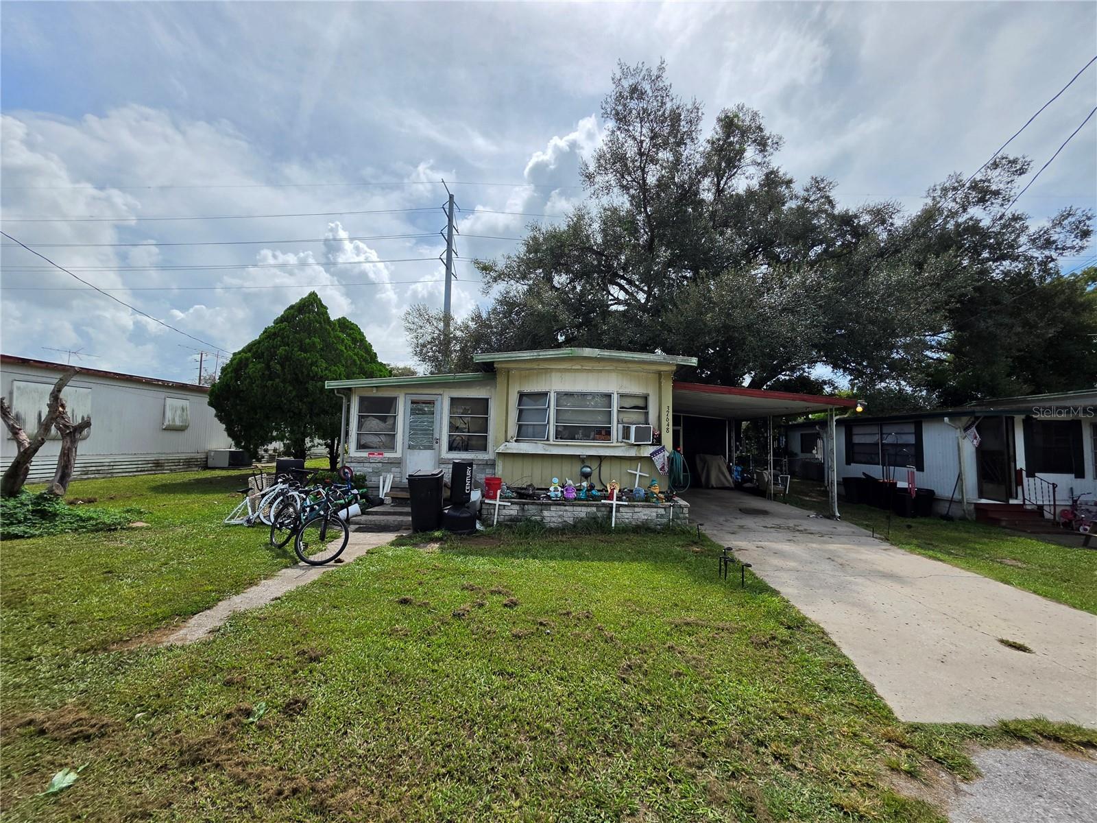 Photo of 37648 MARCH LANE ZEPHYRHILLS FL 33541