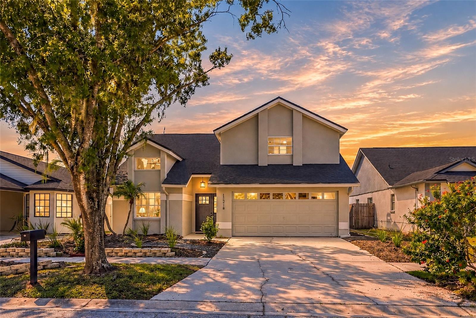 Photo of 11216 SHADYBROOK DRIVE TAMPA FL 33625